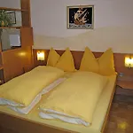 아파트호텔 Gaestehaus Steiner 트로폴라흐
