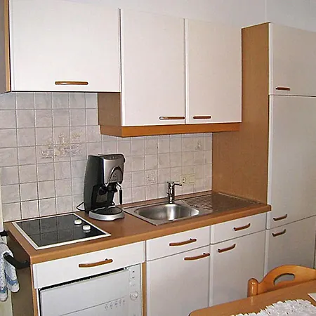 Aparthotel Gaestehaus Steiner Tröpolach