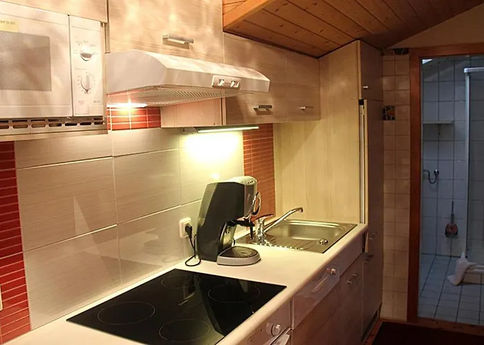 Gastehaus Steiner Aparthotel Tropolach