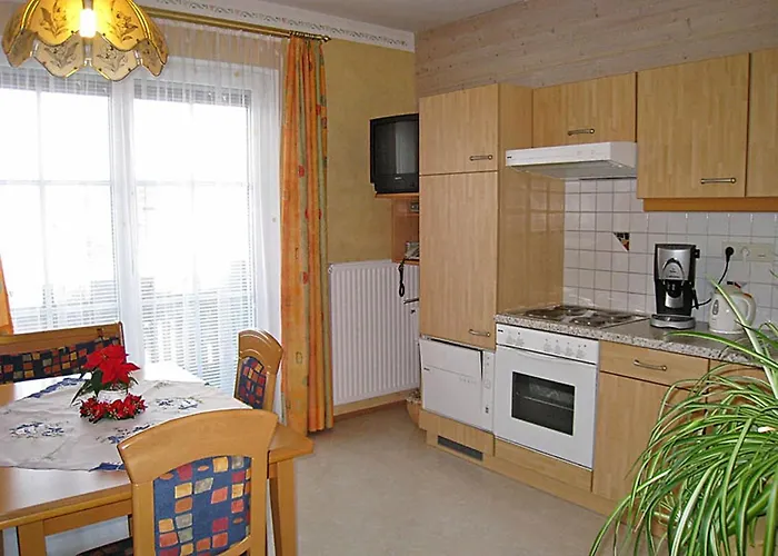 Aparthotel Gastehaus Steiner Tropolach